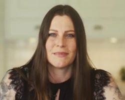 NIGHTWISH's FLOOR JANSEN Looks Back On Her 'Extraordinary', 'Incredible' And 'Challenging' Year