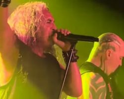 See KERRY KING's Entire Headlining Concert In London During Spring/Summer 2024 European Tour