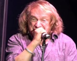LOU GRAMM On FOREIGNER's ROCK AND ROLL HALL OF FAME Induction: 'I Knew We Had The Credentials To Be Part Of' It
