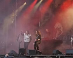 Watch: ANTHRAX's FRANK BELLO Performs With SATYRICON For The First Time