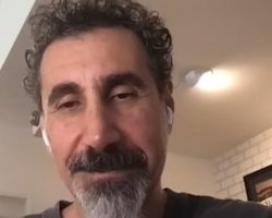 SERJ TANKIAN Reveals What It Would Take For SYSTEM OF A DOWN To Release New Studio Album