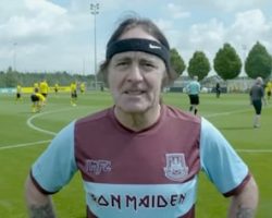 IRON MAIDEN's STEVE HARRIS To Play Soccer For Charity In Portugal This Weekend