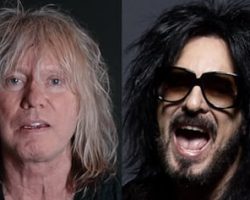 DEF LEPPARD's RICK SAVAGE: MÖTLEY CRÜE's NIKKI SIXX Is 'One Of The Nicest' And 'Funniest People I've Ever Met'
