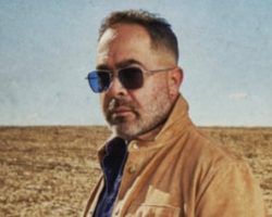 AARON LEWIS: 'I Feel Like God's Had His Hand On My Shoulder My Whole Life'