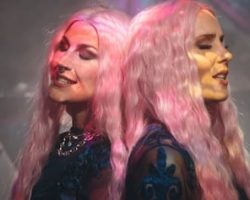 Ex-DELAIN Singer CHARLOTTE WESSELS Teams Up With EPICA's SIMONE SIMONS For New Single 'Dopamine'
