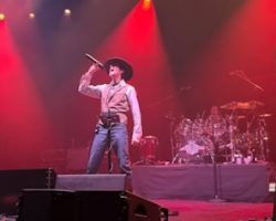 New JANE'S ADDICTION Song 'Imminent Redemption' To Be Released Next Week