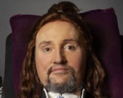 KIRK HAMMETT, RINGO STARR, SLASH, NANCY WILSON, Others Record 'Happy Birthday' Video Messages For JASON BECKER