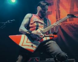 JASON HOOK Has Been 'Completely Disconnected' From FIVE FINGER DEATH PUNCH Since 2020
