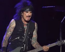 MÖTLEY CRÜE's NIKKI SIXX: 'What I Don't Like About Media Is They Don't Do Their Research'