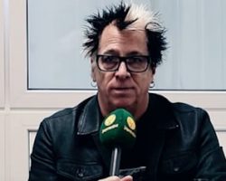 THE OFFSPRING's 'Supercharged' Album Contains One 'Thrash Metal' Song, Says NOODLES