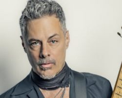 RICHIE KOTZEN Announces 'Nomad' Album, Shares 'On The Table' Single