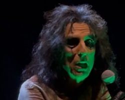 Watch ALICE COOPER's Entire Concert At 2024 Orange County Fair