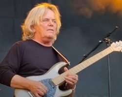 SAGA Guitarist IAN CRICHTON To Miss Shows After Breaking Leg