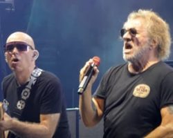 Watch: HAGAR, ANTHONY, SATRIANI And BONHAM Perform VAN HALEN Classics In Clarkston, Michigan