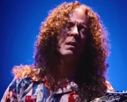 MARTY FRIEDMAN Will Stay Out On The Road 'For A Long, Long Time' In Support Of His New Solo Album 'Drama'