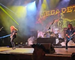Watch: MEGADETH Kicks Off 'Destroy All Enemies' Summer 2024 U.S. Tour In Rogers, Arkansas
