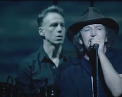 PEARL JAM Releases 'Wreckage' Live Video