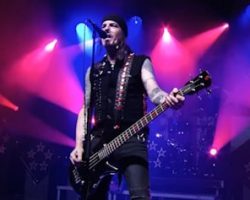 SKID ROW Shares 'Piece Of Me' Video From Upcoming 'Live In London' Concert Film
