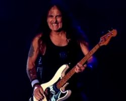 IRON MAIDEN's STEVE HARRIS On Performing Live: 'You Can't Really Train For What You Do On Stage'