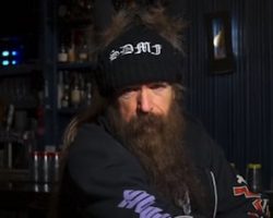 ZAKK WYLDE Says DIMEBAG's 'Writing' Puts Him In Same League As EDDIE VAN HALEN, JIMI HENDRIX And RANDY RHOADS