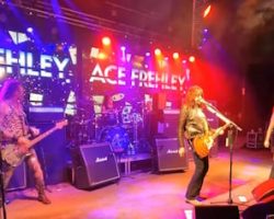Watch: ACE FREHLEY Performs In Franklin, Ohio