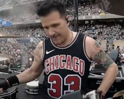 CHARLIE BENANTE Shares Front-Drum-Cam Video Of PANTERA's Soldier Field Performance