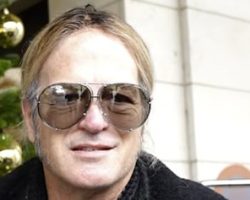 Former DIO And WHITESNAKE Guitarist DOUG ALDRICH Undergoes Successful Surgery In Battle With Throat Cancer