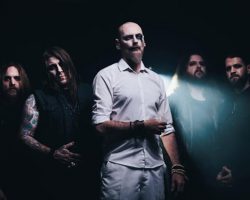 MY DYING BRIDE's AARON STAINTHORPE Steps Into 'Goth Rock For The Masses' With HIGH PARASITE