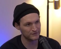 Former RED HOT CHILI PEPPERS Guitarist JOSH KLINGHOFFER Pleads Not Guilty To Vehicular Manslaughter