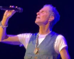 PERRY FARRELL's Wife Says He's Seeking Professional Help After His 'Outburst' At JANE'S ADDICTION Concert
