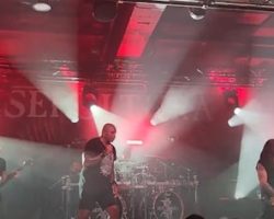 Watch: SEPULTURA Kicks Off North American Leg Of Farewell Tour In Chicago