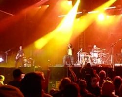 Watch: SEVENDUST Plays First Concert With Fill-In Guitarist JON JOURDAN