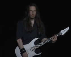 New MEGADETH Guitarist TEEMU MÄNTYSAARI Already Has 'A Bunch Of Riffs And Ideas' For Band's Next Album