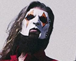JIM ROOT Says SLIPKNOT Songwriting Process Involves A Lot Of 'Open-Mindedness And Trust'