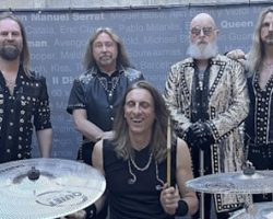 JUDAS PRIEST's ROB HALFORD: 'We're A Relevant Heavy Metal Band That's Not Living On Their Past Glories'
