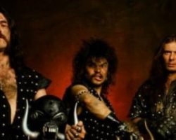 MOTÖRHEAD Releases 'Bomber: The Demos' EP