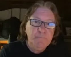 SIMON WRIGHT Says Performing With RONNIE JAMES DIO Hologram Was An 'Enjoyable' Experience