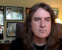 DAVID ELLEFSON On Iconic Bass Intro To MEGADETH's 'Peace Sells': 'It Started As A Guitar Riff'
