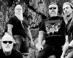 Reunited 1991 Lineup Of GRAVE To Make Its Live Debut In Stockholm In April