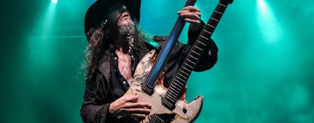 RON 'BUMBLEFOOT' THAL Talks 'Genuine' And 'Weird' Solo Career: 'I Just Want To Show All Sides Of Myself'