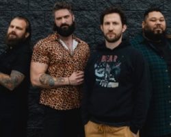DANCE GAVIN DANCE Announces 'Return Of The Robot' North American Tour, BLABBERMOUTH.NET Presale