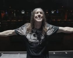 TESLA's JEFF KEITH: 'People Know We're Playing Songs That We've Written From The Heart'