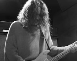 Former OZZY OSBOURNE Guitarist JOE HOLMES Releases New Song 'The Deadfall' Feat. ROBERT TRUJILLO, MIKE BORDIN