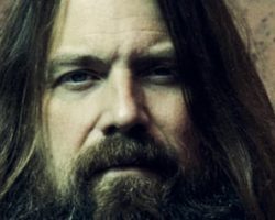 LAMB OF GOD's MARK MORTON Teams Up With THE CADILLAC THREE's JAREN JOHNSTON For New Song 'Hell & Back'