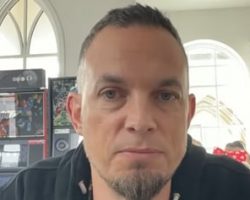 MARK TREMONTI: METALLICA's 'Master Of Puppets' Album 'Made Me Wanna Pick Up The Guitar'