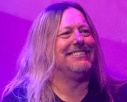 BRET MICHAELS's Lead Guitarist PETE EVICK Releases 'Your Last One' Single