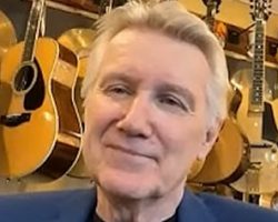 TRIUMPH's RIK EMMETT To Release 'Ten Telecaster Tales: Liner Notes For A Guitar And Its Music' Book In March