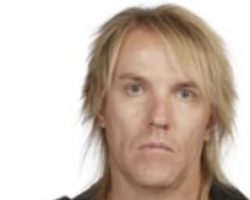 SKID ROW's ROB HAMMERSMITH On New Singer Search: 'We Have Had Some Really Strong Candidates'