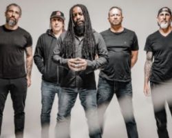 LAJON WITHERSPOON Explains Why 'Seasons' Was 'A Very Important Album' For SEVENDUST