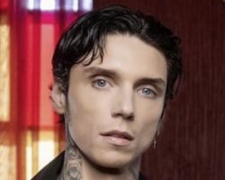 BLACK VEIL BRIDES' ANDY BIERSACK Launches KNIVES AND PENS PUBLISHING Imprint